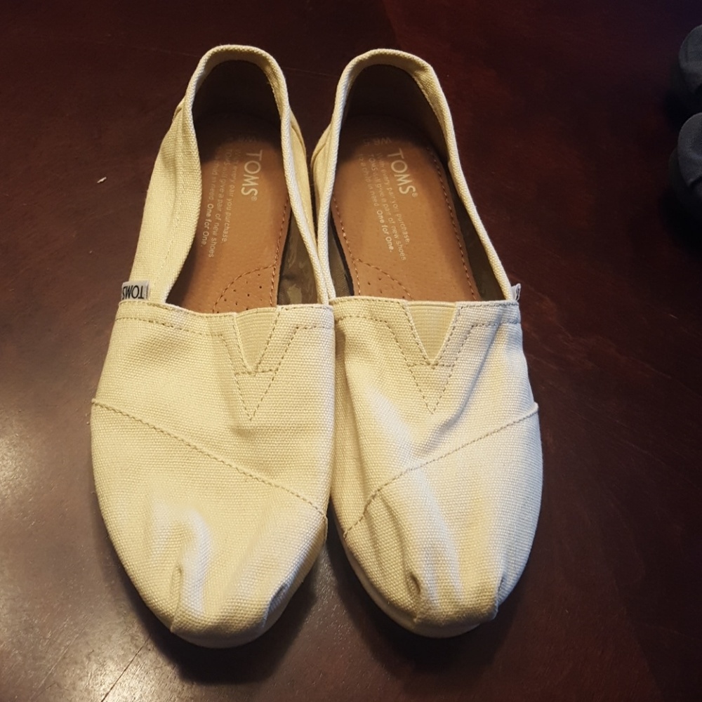 TOMS